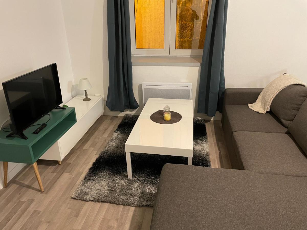 Appartement T2 Meuble, Centre Verdun, 1Er Etage Verdun-sur-Meuse Exterior foto